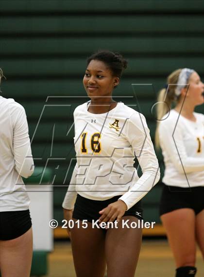Thumbnail 3 in Adams @ Lake Orion photogallery.