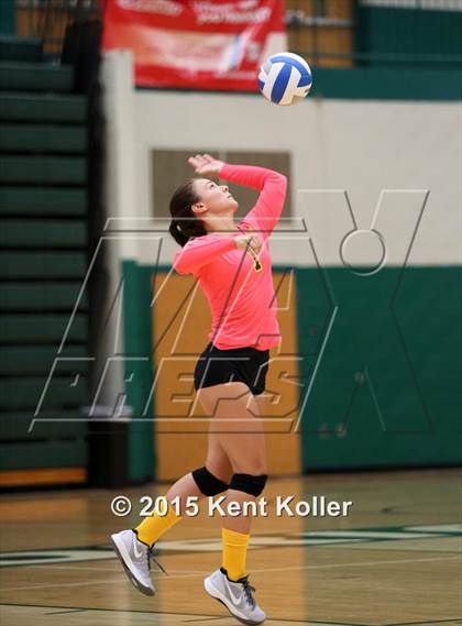 Thumbnail 3 in Adams @ Lake Orion photogallery.