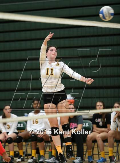 Thumbnail 2 in Adams @ Lake Orion photogallery.