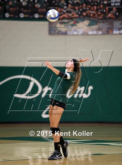 Thumbnail 1 in Adams @ Lake Orion photogallery.
