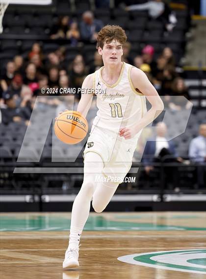 Thumbnail 1 in Logan vs. Cottonwood (UHSAA 4A Quarterfinals) photogallery.