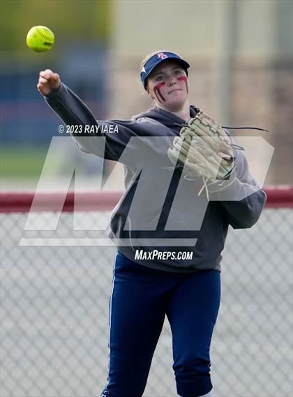 Thumbnail 2 in Del Oro @ Pleasant Grove photogallery.