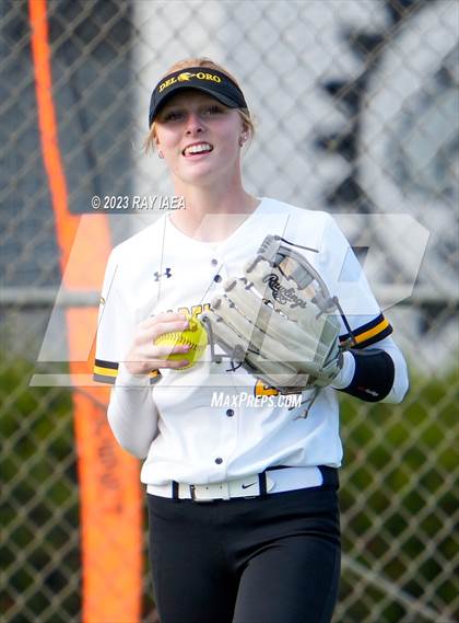 Thumbnail 2 in Del Oro @ Pleasant Grove photogallery.