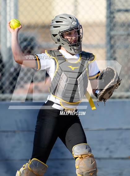 Thumbnail 1 in Del Oro @ Pleasant Grove photogallery.