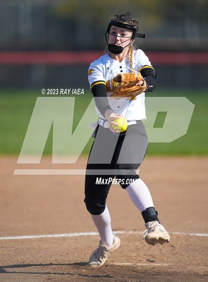 Thumbnail 1 in Del Oro @ Pleasant Grove photogallery.