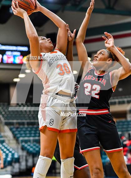 Thumbnail 1 in Seven Lakes vs Fort Bend Austin (UIL-Regional Quarterfinal Playoff) photogallery.