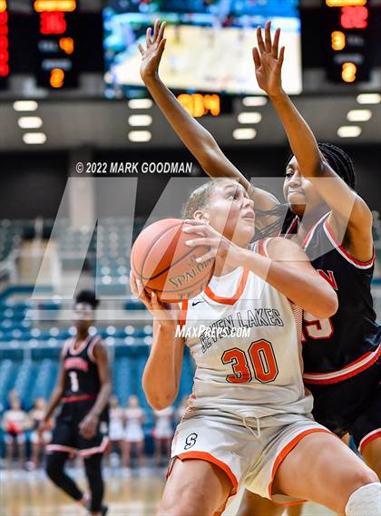 Thumbnail 1 in Seven Lakes vs Fort Bend Austin (UIL-Regional Quarterfinal Playoff) photogallery.