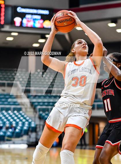 Thumbnail 3 in Seven Lakes vs Fort Bend Austin (UIL-Regional Quarterfinal Playoff) photogallery.