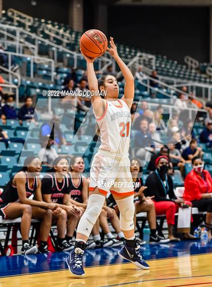 Thumbnail 1 in Seven Lakes vs Fort Bend Austin (UIL-Regional Quarterfinal Playoff) photogallery.