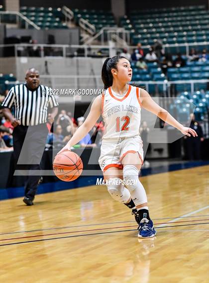 Thumbnail 2 in Seven Lakes vs Fort Bend Austin (UIL-Regional Quarterfinal Playoff) photogallery.