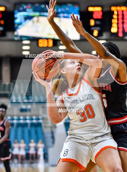Thumbnail 2 in Seven Lakes vs Fort Bend Austin (UIL-Regional Quarterfinal Playoff) photogallery.