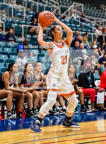 Thumbnail 3 in Seven Lakes vs Fort Bend Austin (UIL-Regional Quarterfinal Playoff) photogallery.