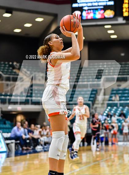 Thumbnail 2 in Seven Lakes vs Fort Bend Austin (UIL-Regional Quarterfinal Playoff) photogallery.