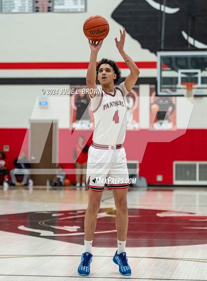 Thumbnail 2 in North Central vs Lake Central (Paul Loggan Memorial Invite) photogallery.