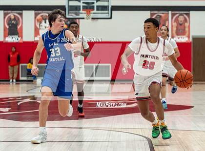 Thumbnail 2 in North Central vs Lake Central (Paul Loggan Memorial Invite) photogallery.