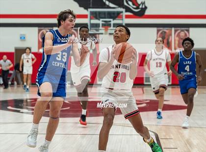 Thumbnail 3 in North Central vs Lake Central (Paul Loggan Memorial Invite) photogallery.