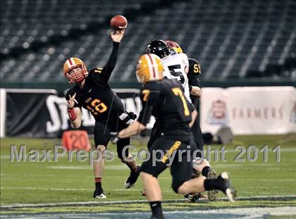Thumbnail 3 in Mission Viejo vs. Servite (CIF SS PAC 5 Division Final) photogallery.