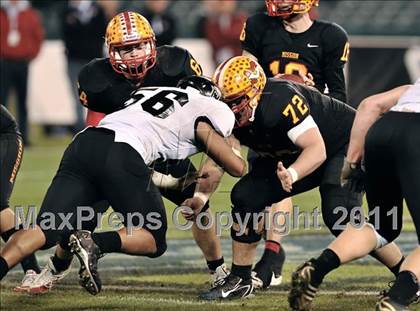 Thumbnail 2 in Mission Viejo vs. Servite (CIF SS PAC 5 Division Final) photogallery.