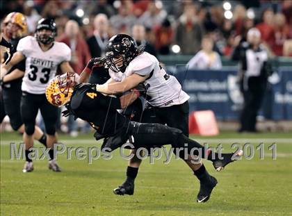 Thumbnail 3 in Mission Viejo vs. Servite (CIF SS PAC 5 Division Final) photogallery.