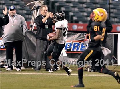 Thumbnail 3 in Mission Viejo vs. Servite (CIF SS PAC 5 Division Final) photogallery.