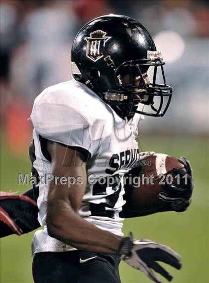 Thumbnail 1 in Mission Viejo vs. Servite (CIF SS PAC 5 Division Final) photogallery.