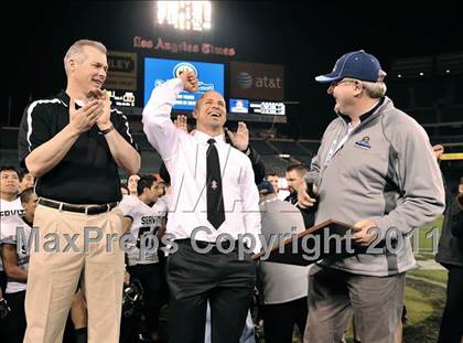 Thumbnail 2 in Mission Viejo vs. Servite (CIF SS PAC 5 Division Final) photogallery.