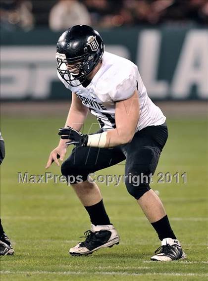 Thumbnail 1 in Mission Viejo vs. Servite (CIF SS PAC 5 Division Final) photogallery.