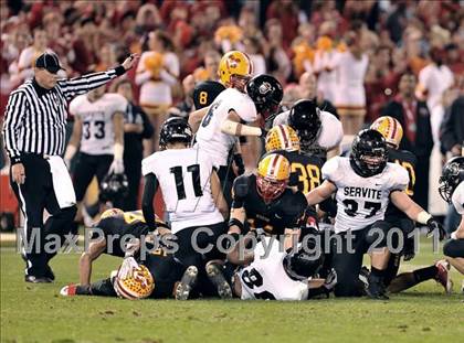 Thumbnail 1 in Mission Viejo vs. Servite (CIF SS PAC 5 Division Final) photogallery.