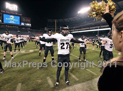 Thumbnail 2 in Mission Viejo vs. Servite (CIF SS PAC 5 Division Final) photogallery.