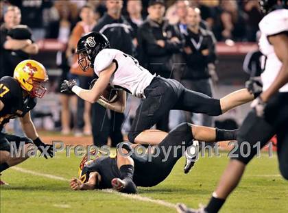 Thumbnail 1 in Mission Viejo vs. Servite (CIF SS PAC 5 Division Final) photogallery.