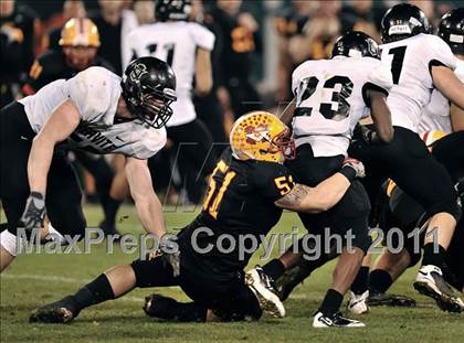 Thumbnail 2 in Mission Viejo vs. Servite (CIF SS PAC 5 Division Final) photogallery.