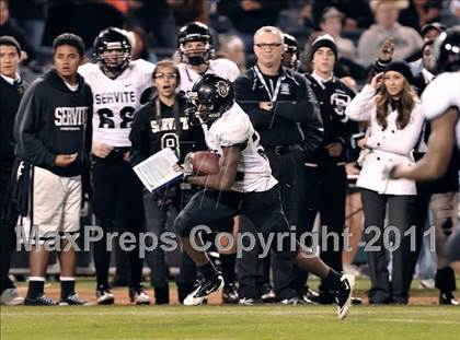 Thumbnail 1 in Mission Viejo vs. Servite (CIF SS PAC 5 Division Final) photogallery.