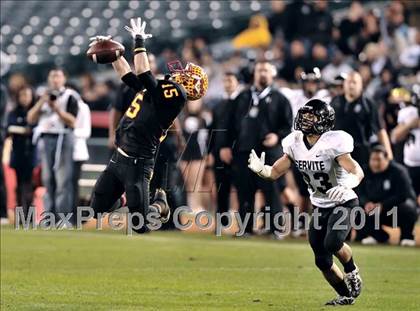 Thumbnail 3 in Mission Viejo vs. Servite (CIF SS PAC 5 Division Final) photogallery.
