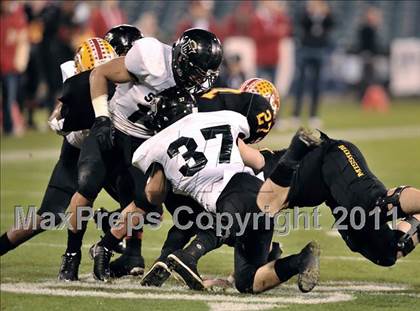 Thumbnail 2 in Mission Viejo vs. Servite (CIF SS PAC 5 Division Final) photogallery.