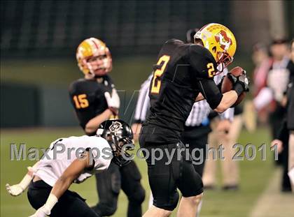 Thumbnail 1 in Mission Viejo vs. Servite (CIF SS PAC 5 Division Final) photogallery.