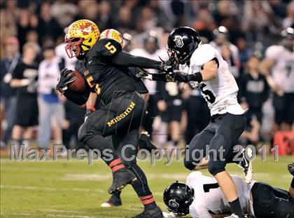 Thumbnail 2 in Mission Viejo vs. Servite (CIF SS PAC 5 Division Final) photogallery.