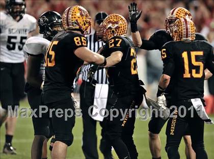 Thumbnail 3 in Mission Viejo vs. Servite (CIF SS PAC 5 Division Final) photogallery.