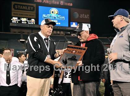 Thumbnail 3 in Mission Viejo vs. Servite (CIF SS PAC 5 Division Final) photogallery.