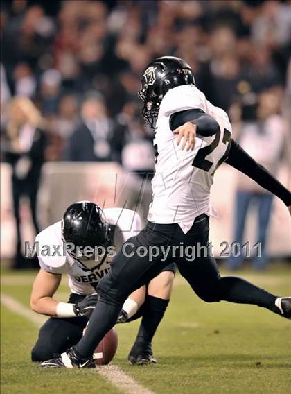 Thumbnail 2 in Mission Viejo vs. Servite (CIF SS PAC 5 Division Final) photogallery.