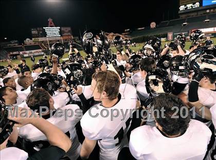 Thumbnail 1 in Mission Viejo vs. Servite (CIF SS PAC 5 Division Final) photogallery.
