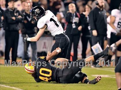 Thumbnail 2 in Mission Viejo vs. Servite (CIF SS PAC 5 Division Final) photogallery.