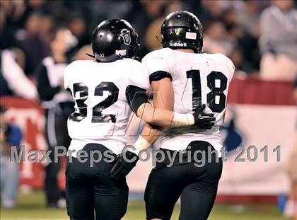 Thumbnail 3 in Mission Viejo vs. Servite (CIF SS PAC 5 Division Final) photogallery.