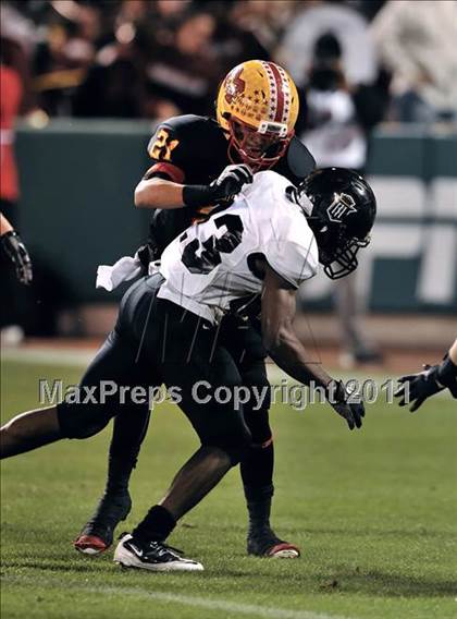 Thumbnail 3 in Mission Viejo vs. Servite (CIF SS PAC 5 Division Final) photogallery.