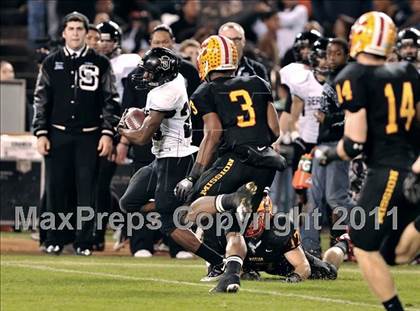 Thumbnail 2 in Mission Viejo vs. Servite (CIF SS PAC 5 Division Final) photogallery.
