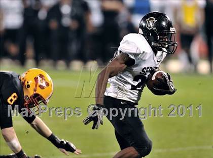 Thumbnail 2 in Mission Viejo vs. Servite (CIF SS PAC 5 Division Final) photogallery.