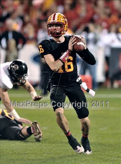 Thumbnail 3 in Mission Viejo vs. Servite (CIF SS PAC 5 Division Final) photogallery.