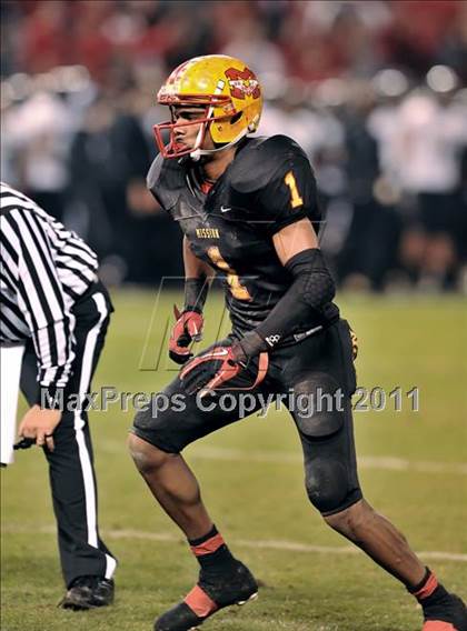 Thumbnail 1 in Mission Viejo vs. Servite (CIF SS PAC 5 Division Final) photogallery.