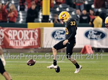 Thumbnail 3 in Mission Viejo vs. Servite (CIF SS PAC 5 Division Final) photogallery.