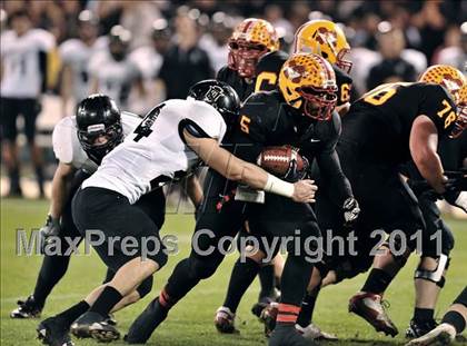 Thumbnail 3 in Mission Viejo vs. Servite (CIF SS PAC 5 Division Final) photogallery.
