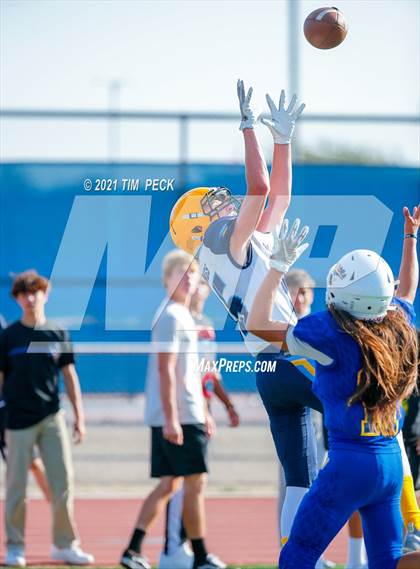 Thumbnail 3 in Marina @ Fountain Valley photogallery.